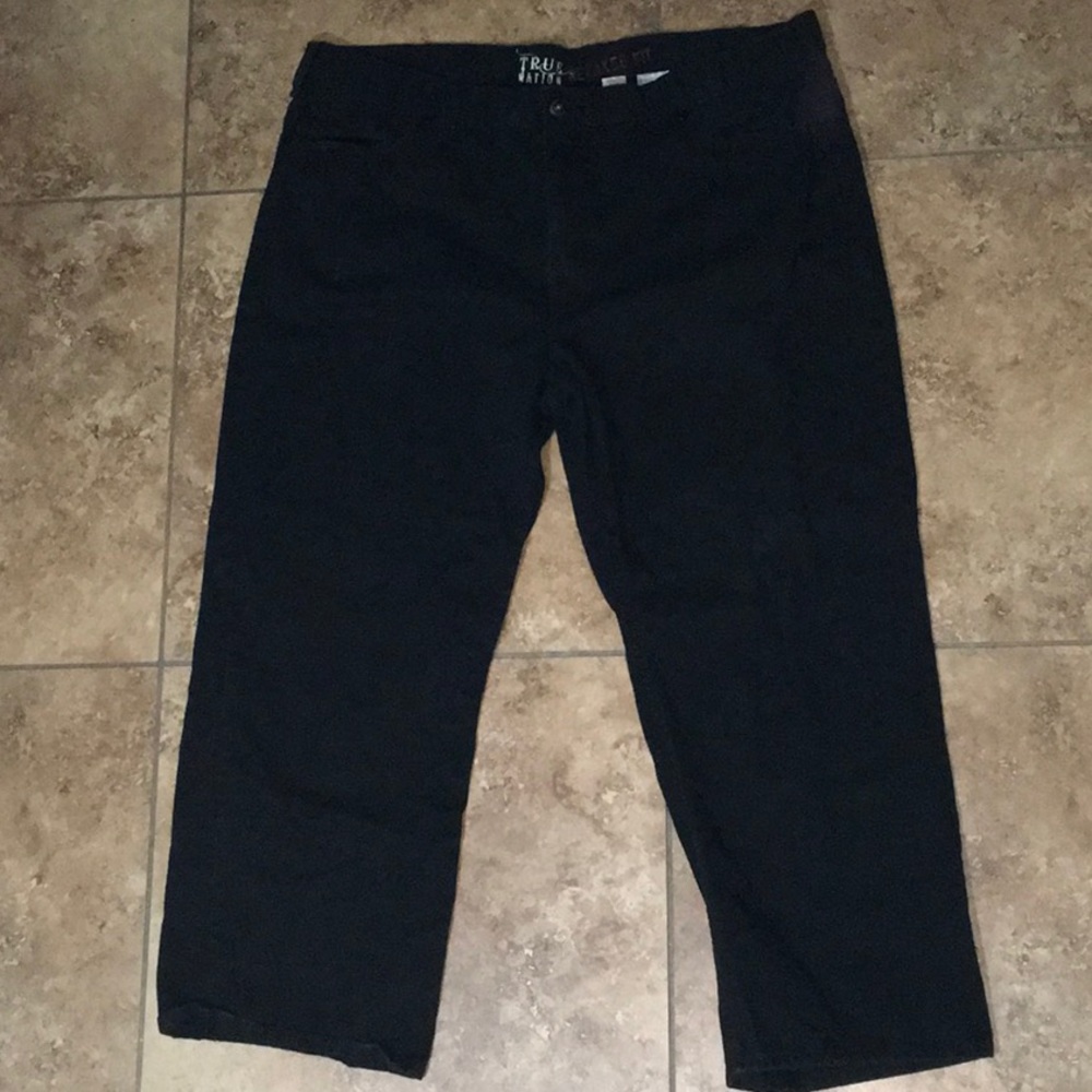 True Nation Relaxed Fit Womens Capri Pants